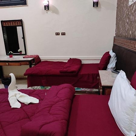One Season Hostel Kairo Bagian luar foto