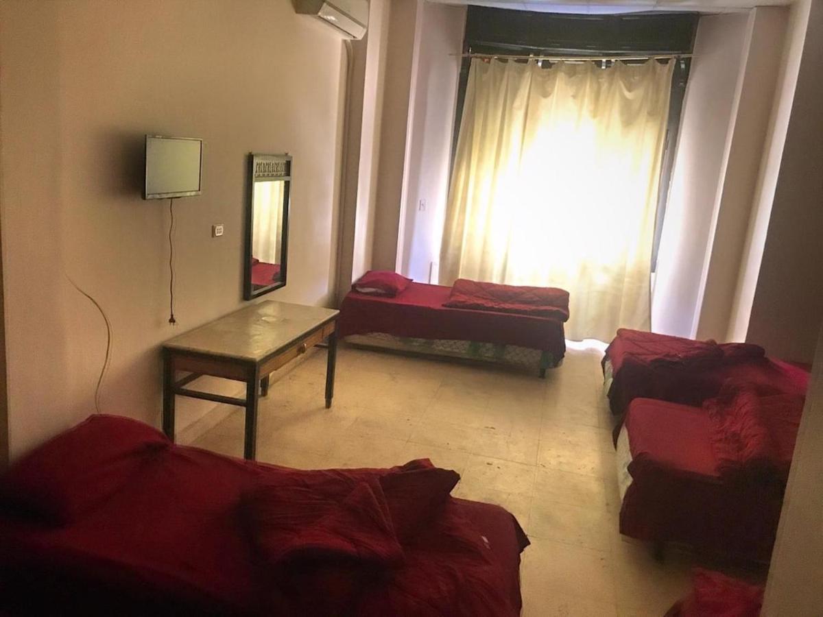 One Season Hostel Kairo Bagian luar foto