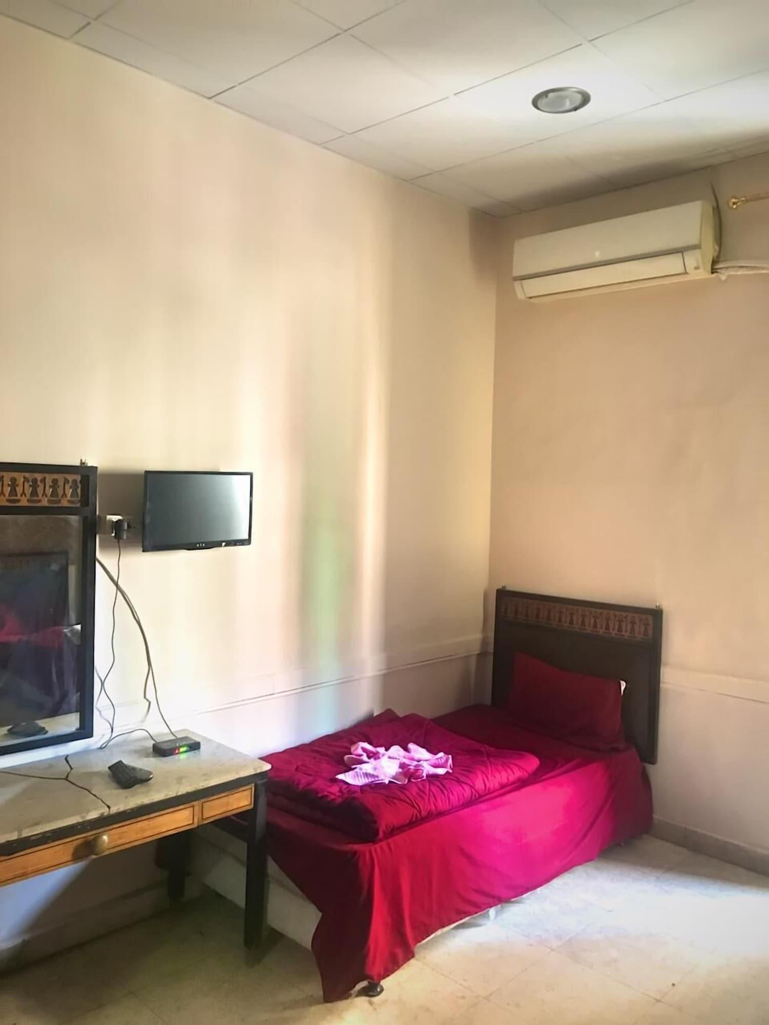 One Season Hostel Kairo Bagian luar foto
